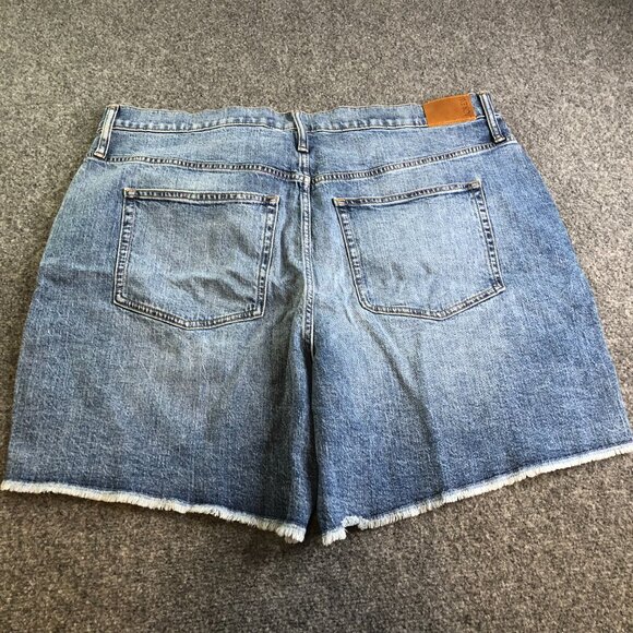 J Crew Denim Shorts Womens 36 Blue Mid Length High Rise 7" Inseam Mom Jorts - Picture 8 of 10